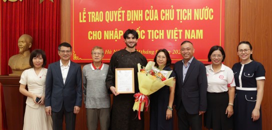 Lương Chí Khải: Cầu thủ Việt kiều nhập tịch đầu tiên trong lịch sử Thể Công - Viettel