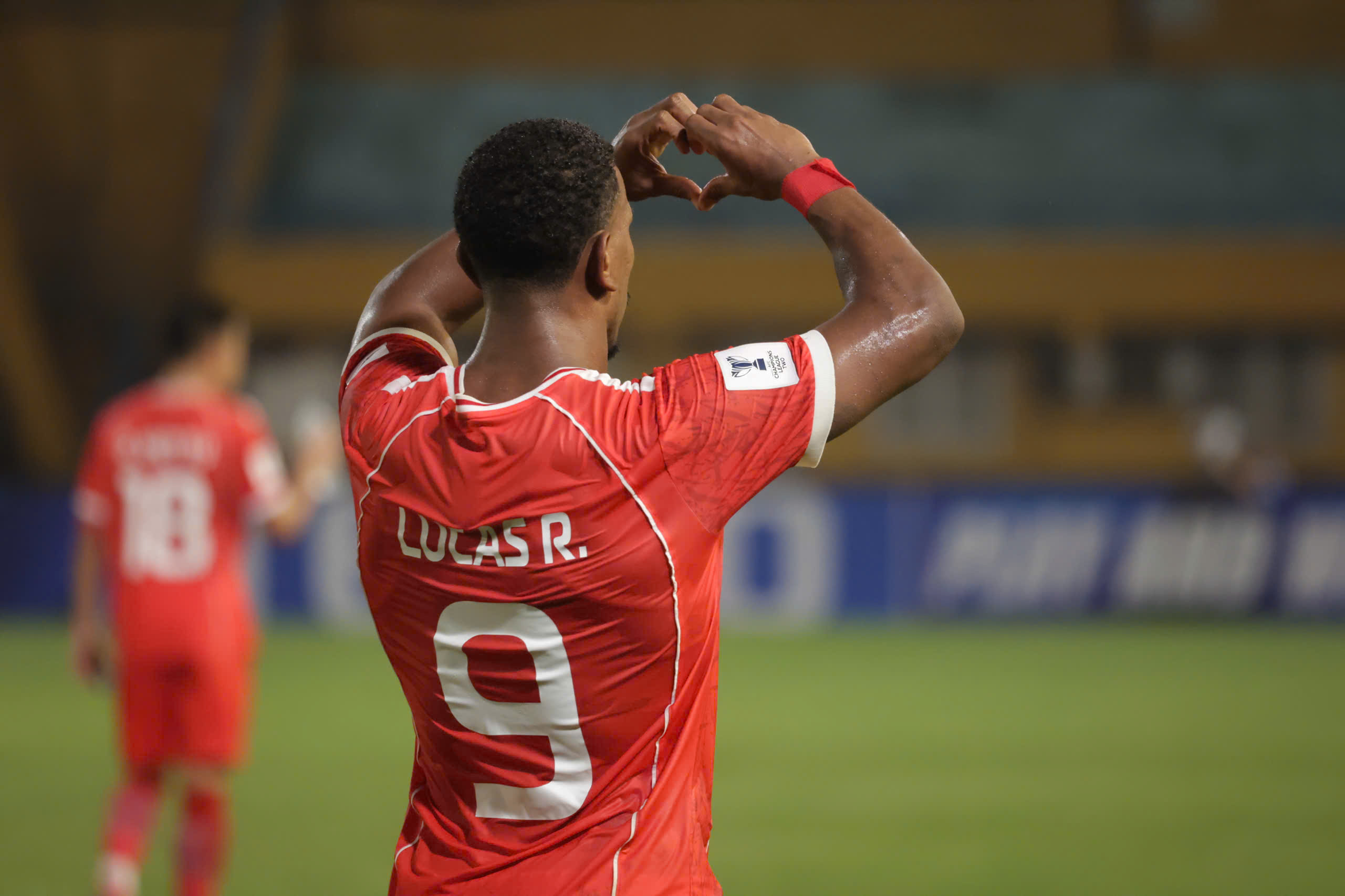 2aoboqz41k5yu2jhc3xzktukdpxuq1vsvm0nzv0a44