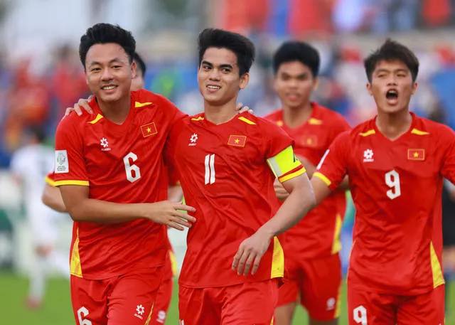 612138507_878778434903604_8428947846954256638_n