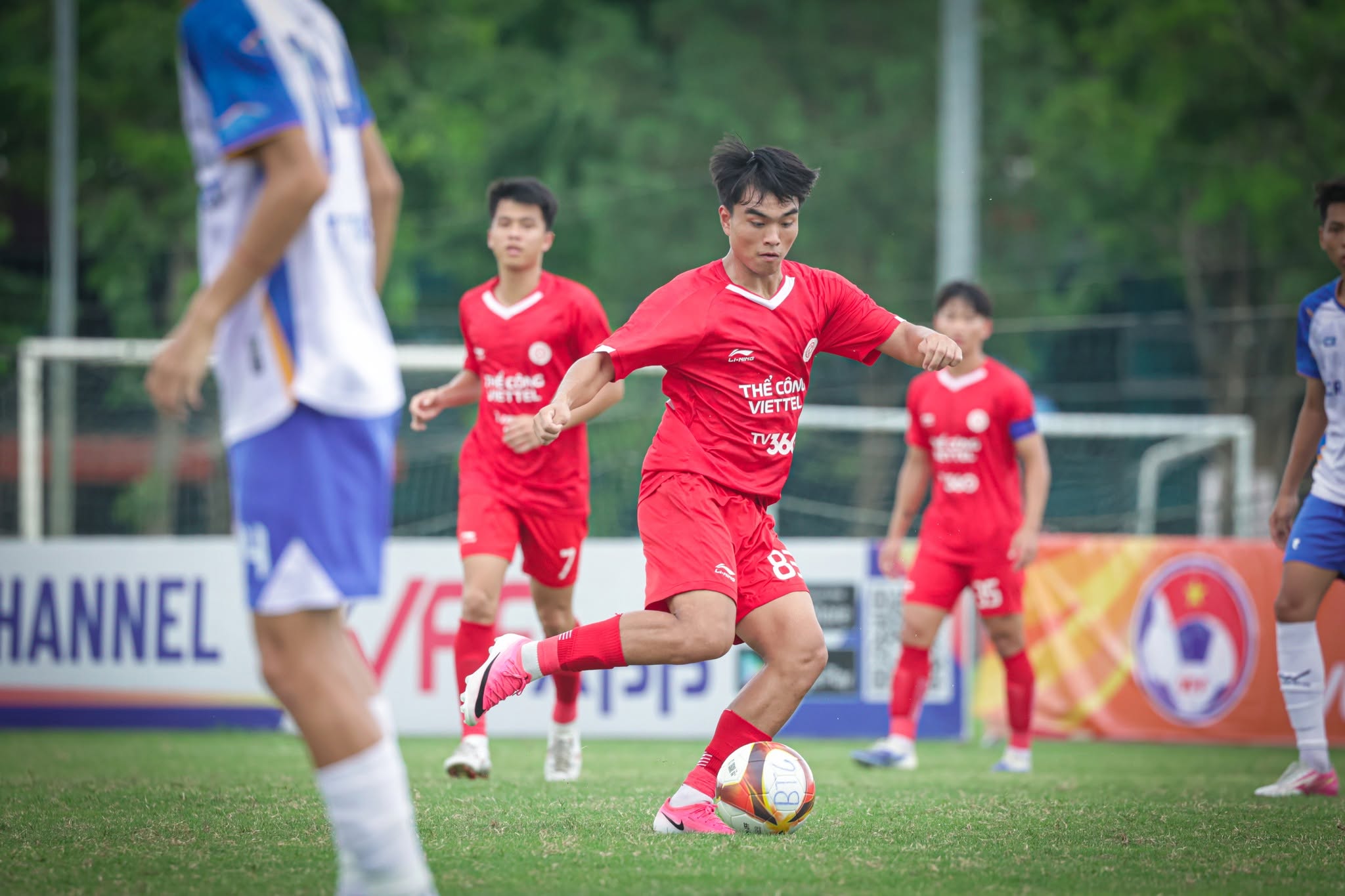 U21 Thể Công - Viettel bùng nổ 6-0, hiên ngang vào VCK U21 Quốc gia 2026 với ngôi nhất bảng A