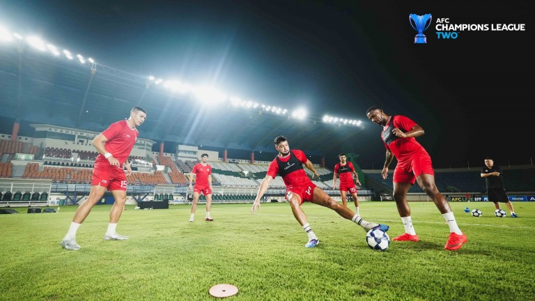 Thể Công - Viettel gạt áp lực, sẵn sàng đấu Persib Bandung