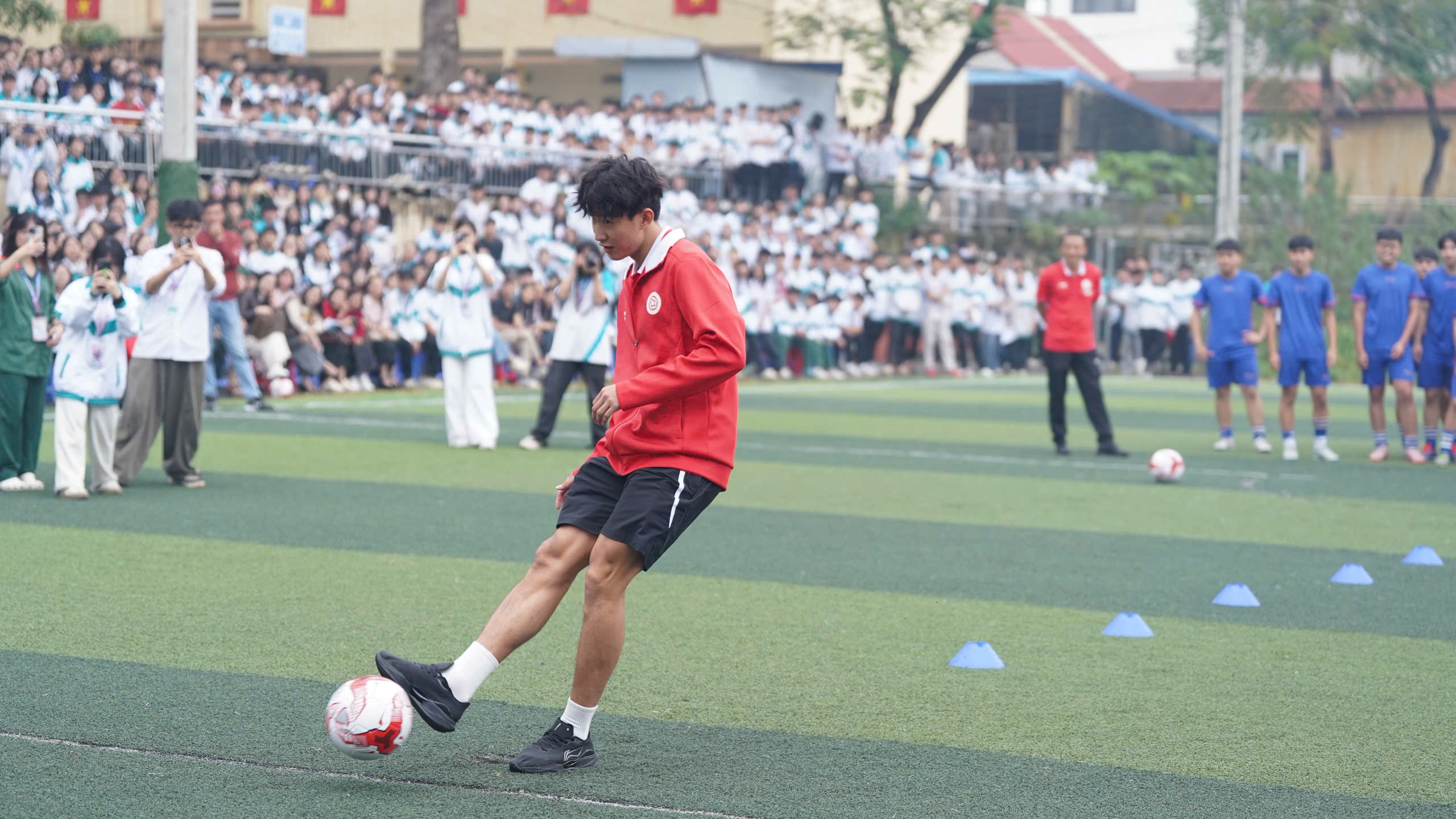 z7356002022086_93da879dc060cb68d72c052855d78680