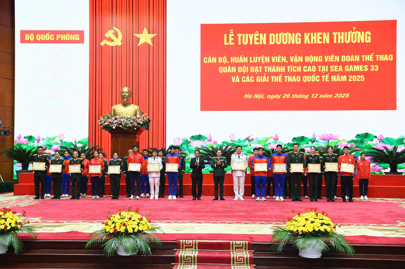 z7367291727617_8c928cad704f5f43f049a282fc5ea759