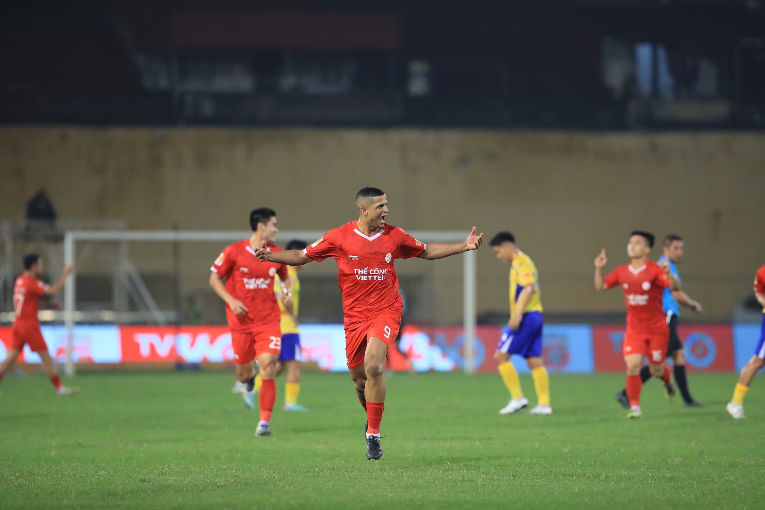 z7644294533450_89585f7481aa32d451b6f06830c61238